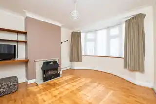 51 Kingsdown Road, photo 3