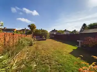 51 Lansdowne Avenue, photo 2