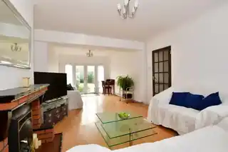 51 Lovel Avenue, photo 3