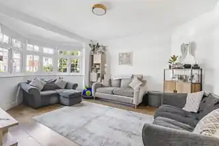 51 Mayfield Avenue, photo 2