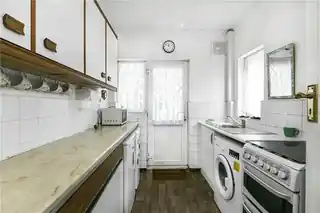 51 Park Avenue, photo 3