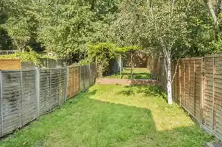 51 Plough Way, photo 3