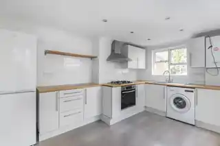51 Plough Way, photo 2