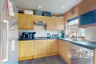 51 Silvermere Avenue, photo 4