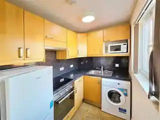 51 Sterling Gardens, photo 3