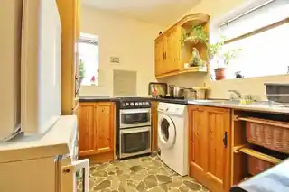 51 Warkworth Gardens, photo 4