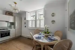 52 Ashmore Road, photo 4
