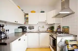 52 Burghley Road, photo 3