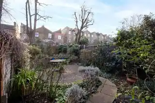 52 Chaucer Road, photo 4