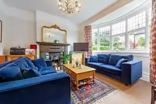 52 Clifton Road, photo 2