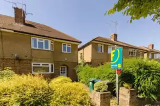 52 Connaught Road, photo 2