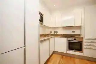 52 Hawksley Road, photo 2