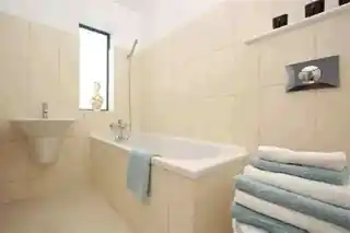52 Hawksley Road, photo 4