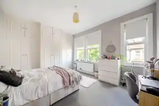 52 Pitcairn Road, photo 4