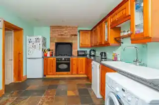 52 Warwick Road, photo 3