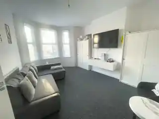 52A Coventry Road, photo 4