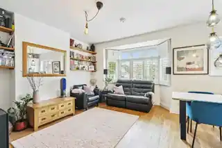 52A Gracefield Gardens, photo 3