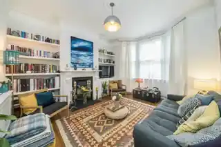 53 Balfour Road, photo 2