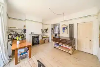 53 Brecknock Road, photo 4