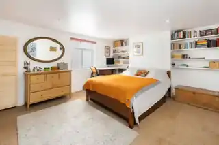 53 Elderfield Road, photo 4