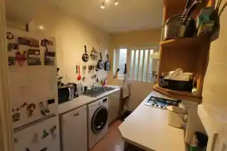 53 Elibank Road, photo 4