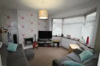 53 Elibank Road, photo 2