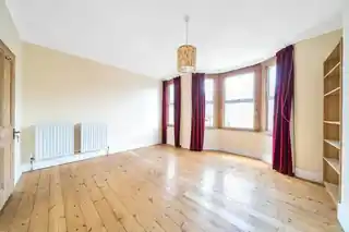 53 Ewhurst Road, photo 4