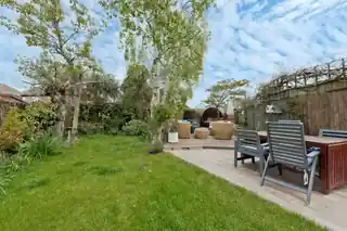 53 Grange Road, photo 2