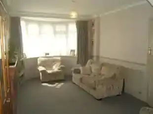 53 Kingsfield Drive, photo 3