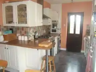 53 Kingsfield Drive, photo 2