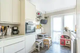 53 Langley Road, photo 4