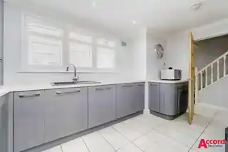 53 Macon Way, photo 4