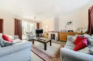 53 Maguire Drive, photo 3