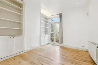 53 Salcott Road, photo 4