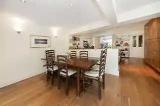 53 Westmoreland Terrace, photo 2