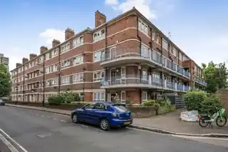 54 Aylton Estate, photo 4