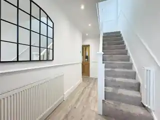 54 Bedonwell Road, photo 2