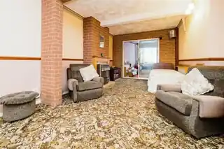 54 Carnforth Gardens, photo 4