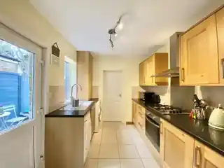 54 Clayton Road, photo 4