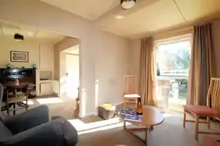 54 Eversley Avenue, photo 3
