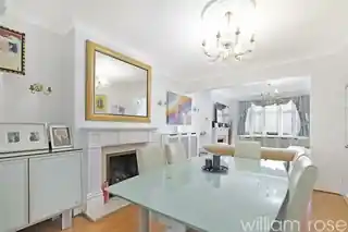 54 Grenville Gardens, photo 4