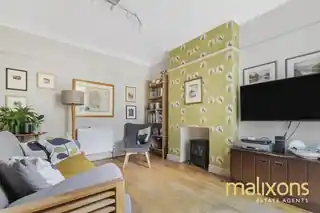54 Grove Road, photo 3