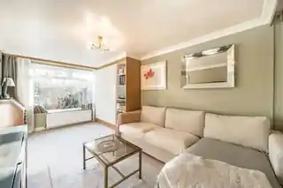 54 Hobill Walk, photo 2
