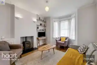54 Livingstone Road, photo 3