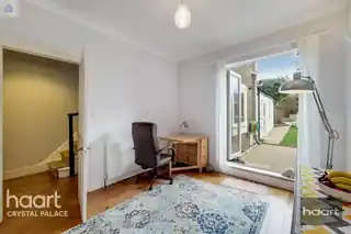 54 Livingstone Road, photo 4