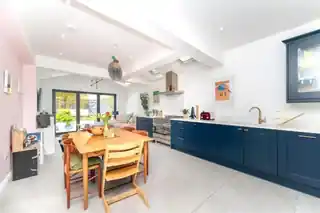 54 Rosebank Road, photo 3