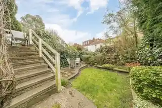 54 Sunny Gardens Road, photo 4