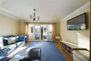 54 Waleton Acres, photo 3