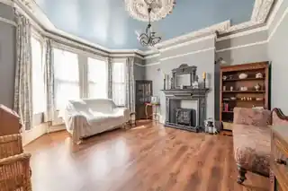 54 Wanstead Park Avenue, photo 2