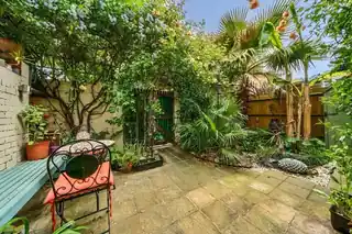 54 Watergate Street, photo 2